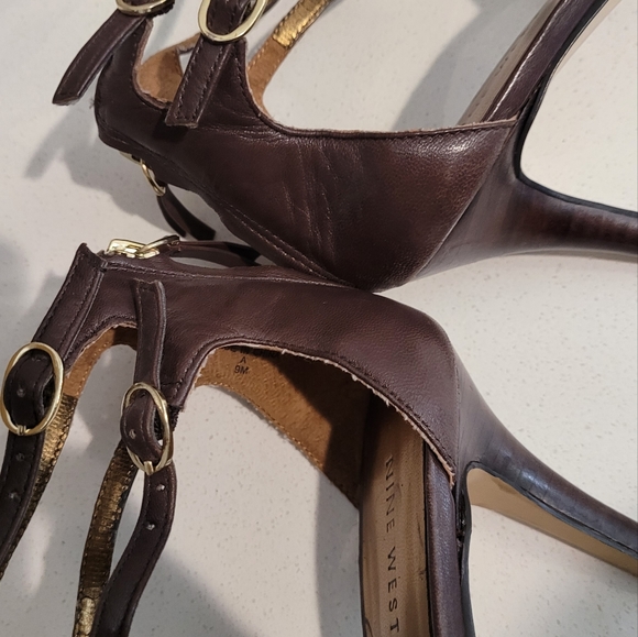 Heels - Picture 3 of 6